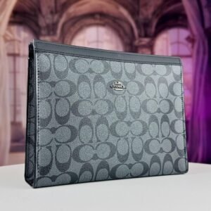 Coach (𝙘𝙡𝙪𝙩𝙘𝙝)