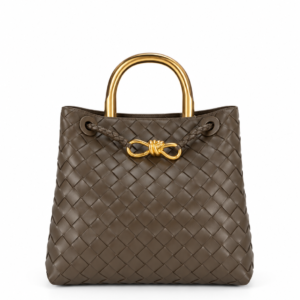 BOTTEGA 